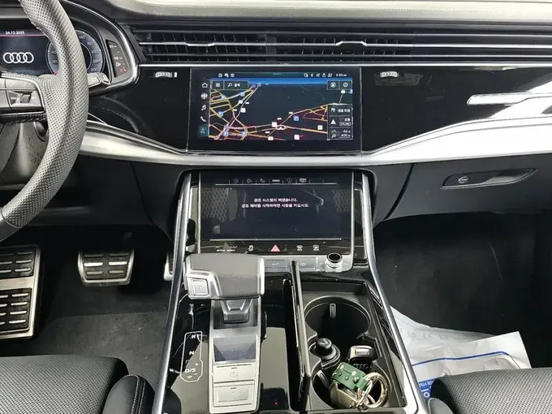 2023 Audi Q8 с пробегом 34 672 км