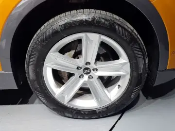 2021 Audi Q8 с пробегом 56 145 км