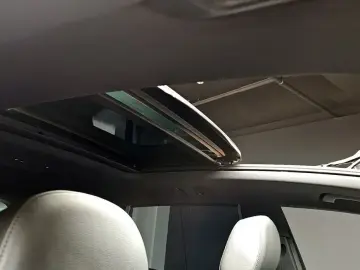 2021 Audi Q8 с пробегом 56 145 км