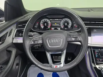 2023 Audi Q8 с пробегом 25 079 км