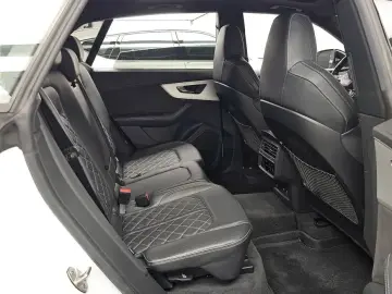 2021 Audi Q8 с пробегом 90 358 км