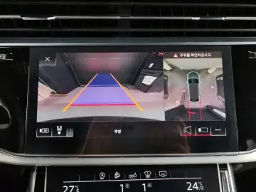 2020 Audi Q8 с пробегом 130 600 км
