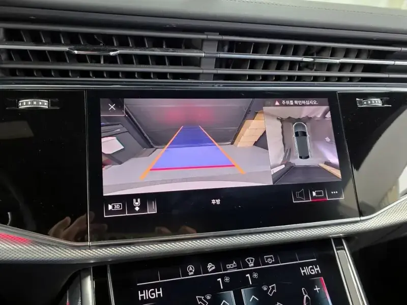 2020 Audi Q8 с пробегом 80 862 км