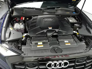 2022 Audi Q8 с пробегом 43 218 км
