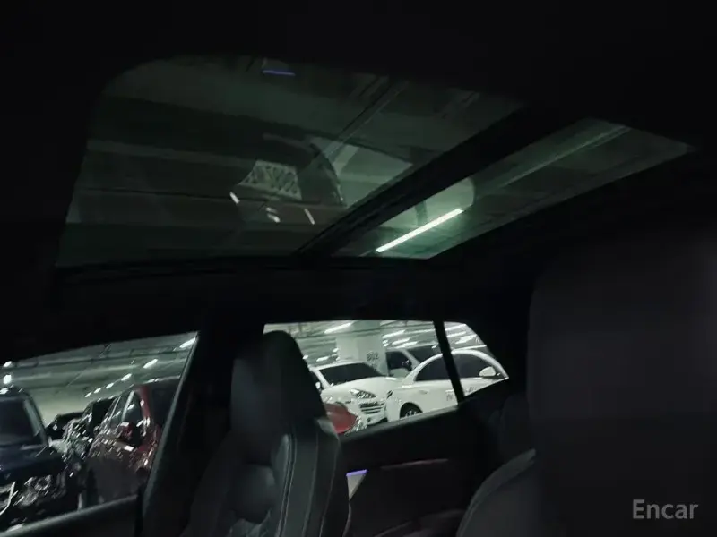 2022 Audi Q8 с пробегом 34 459 км
