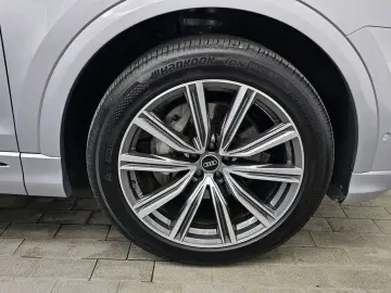 2021 Audi Q8 с пробегом 71 480 км