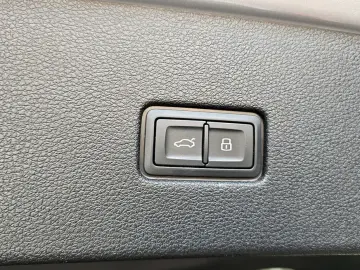 2021 Audi Q8 с пробегом 71 480 км
