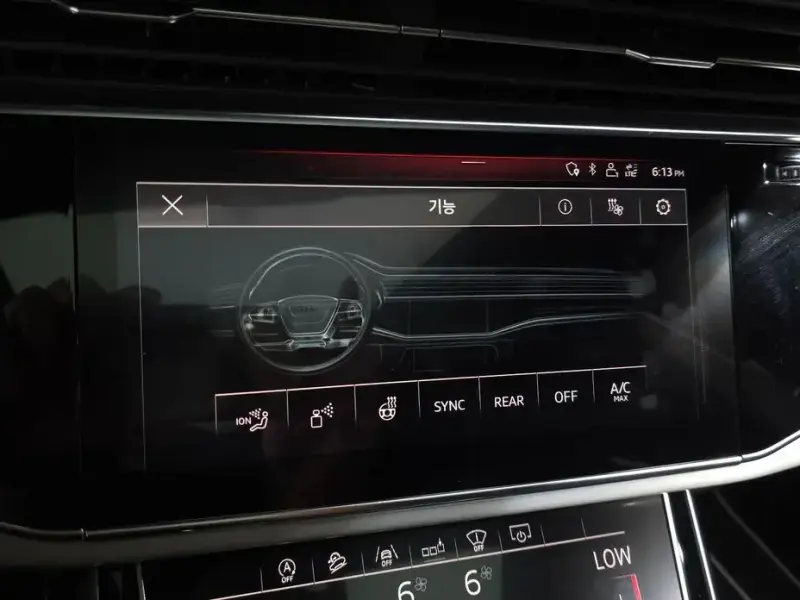 2020 Audi Q8 с пробегом 109 146 км