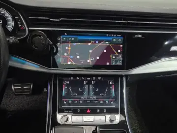 2021 Audi Q8 с пробегом 92 608 км