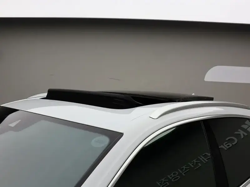 2020 Audi Q8 с пробегом 99 035 км
