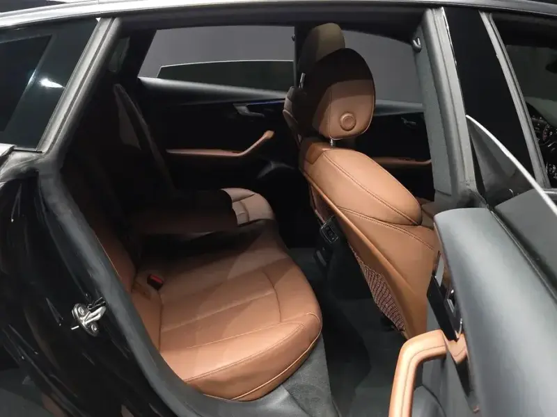 2021 Audi A5 с пробегом 35 231 км