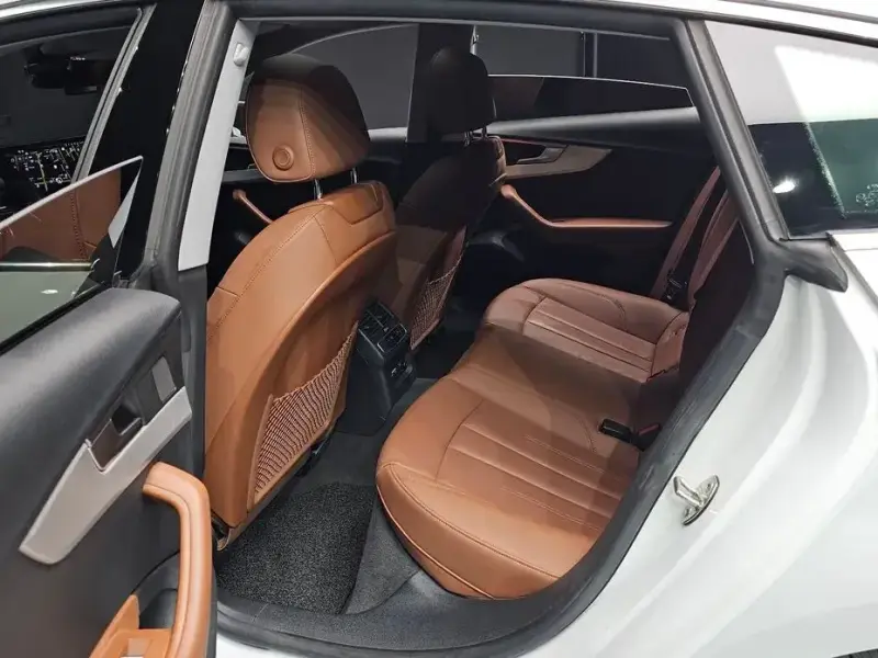 2022 Audi A5 с пробегом 21 830 км