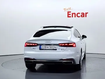 2023 Audi A5 с пробегом 40 277 км