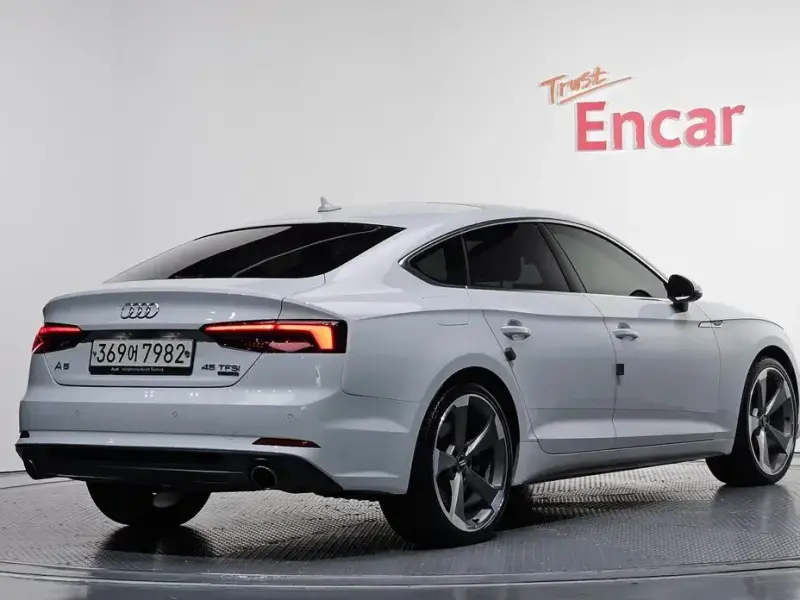 2019 Audi A5 с пробегом 42 690 км