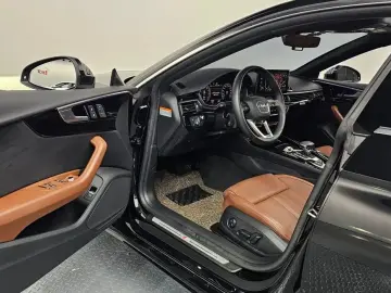 2022 Audi A5 с пробегом 46 243 км