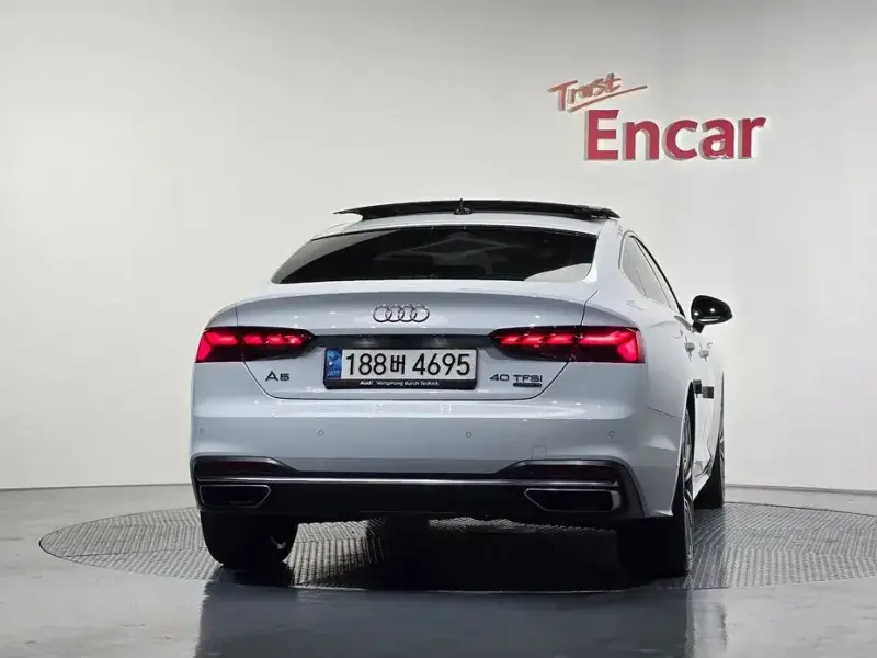 2022 Audi A5 с пробегом 61 879 км