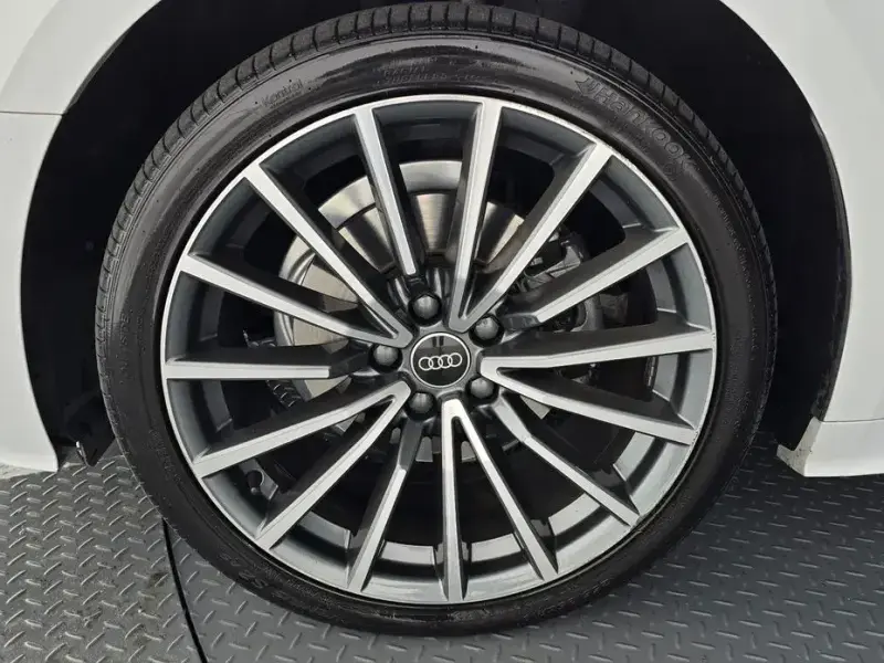 2022 Audi A5 с пробегом 61 879 км