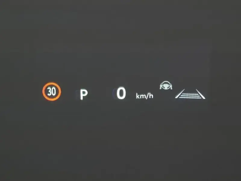 2025 Toyota Camry с пробегом 3 642 км