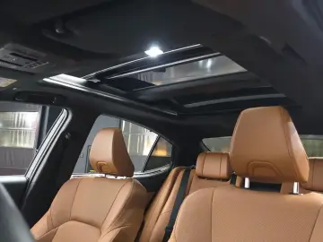 2025 Toyota Camry с пробегом 3 642 км