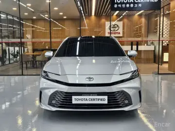 2025 Toyota Camry с пробегом 12 136 км