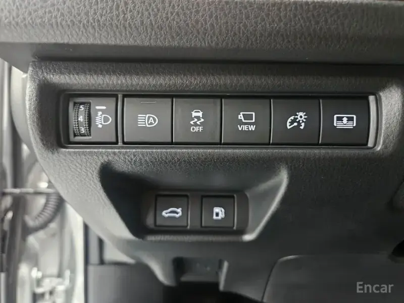 2025 Toyota Camry с пробегом 12 136 км