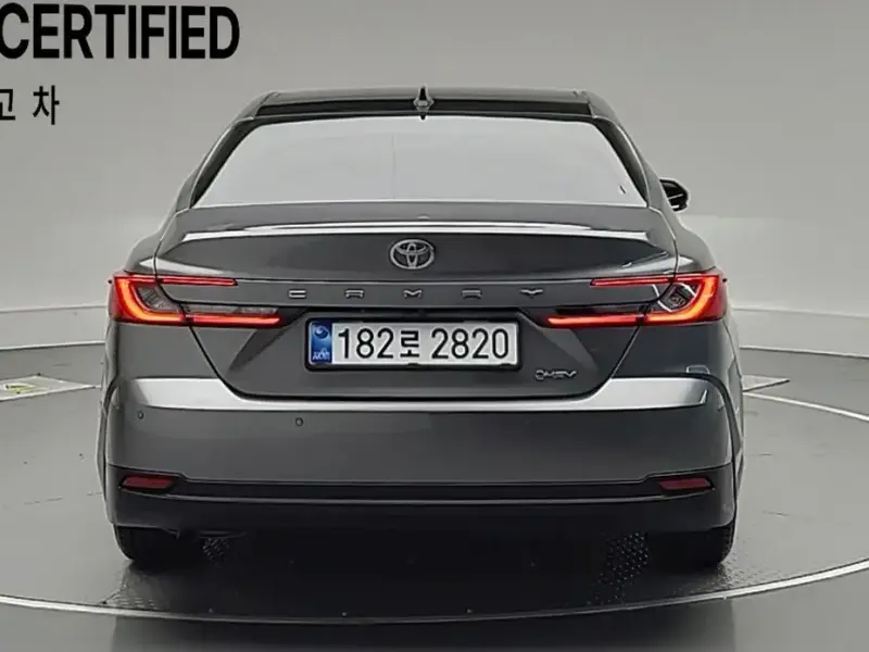 2025 Toyota Camry с пробегом 3 622 км