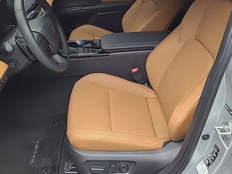 2025 Toyota Camry с пробегом 2 162 км