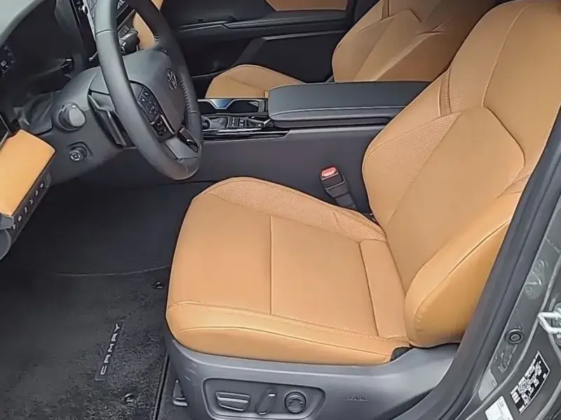 2025 Toyota Camry с пробегом 3 622 км