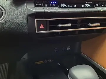 2025 Toyota Camry с пробегом 3 622 км