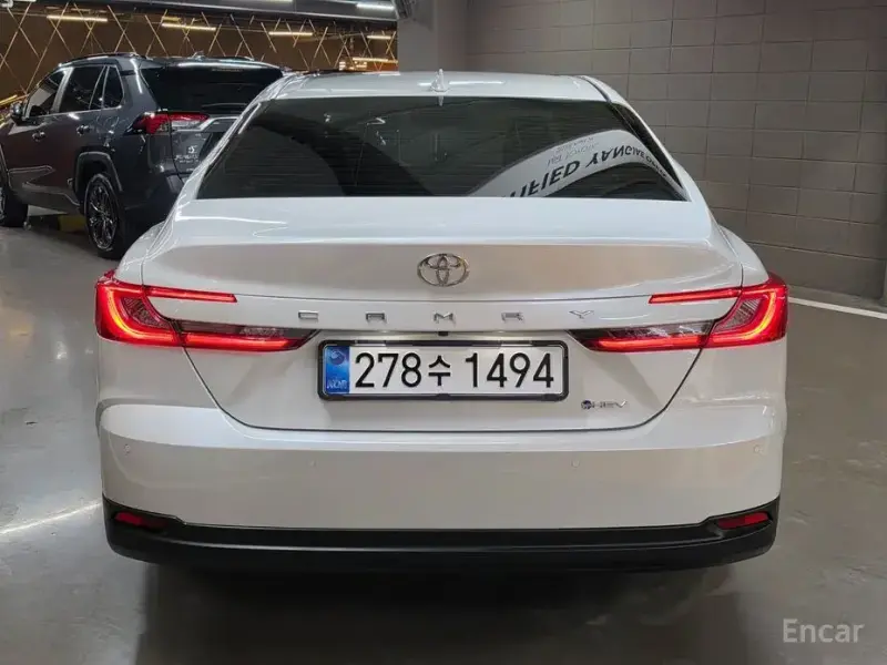 2025 Toyota Camry с пробегом 3 673 км