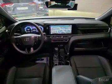 2025 Toyota Camry с пробегом 3 673 км