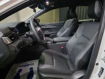 2025 Toyota Camry с пробегом 3 673 км