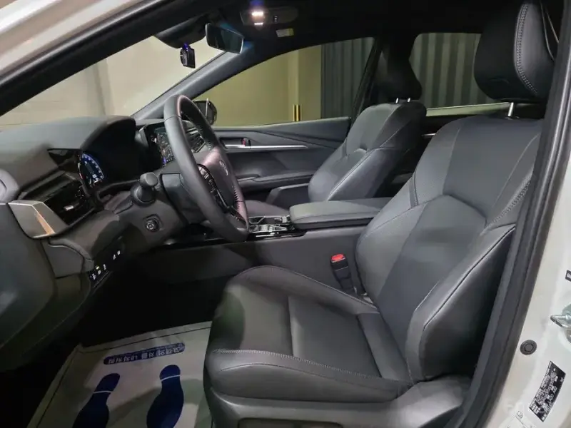 2025 Toyota Camry с пробегом 3 673 км
