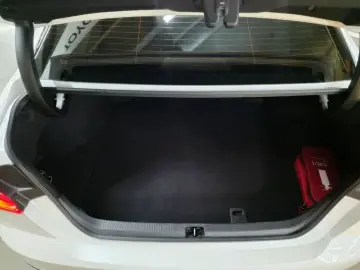2025 Toyota Camry с пробегом 8 897 км