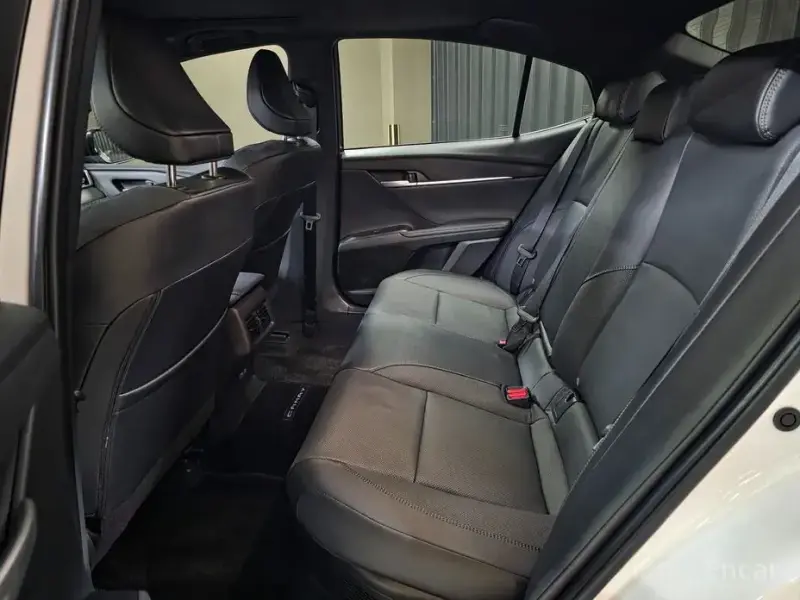 2025 Toyota Camry с пробегом 3 673 км