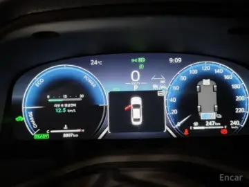 2025 Toyota Camry с пробегом 8 897 км