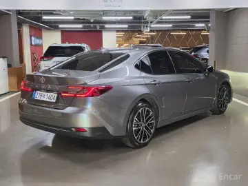 2025 Toyota Camry с пробегом 6 584 км