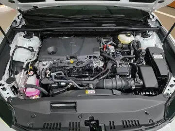 2025 Toyota Camry с пробегом 5 818 км