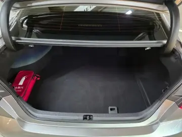 2025 Toyota Camry с пробегом 6 584 км