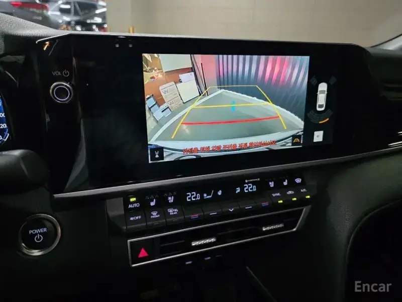 2025 Toyota Camry с пробегом 5 818 км