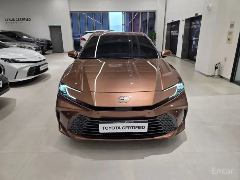 2024 Toyota Camry с пробегом 4 727 км