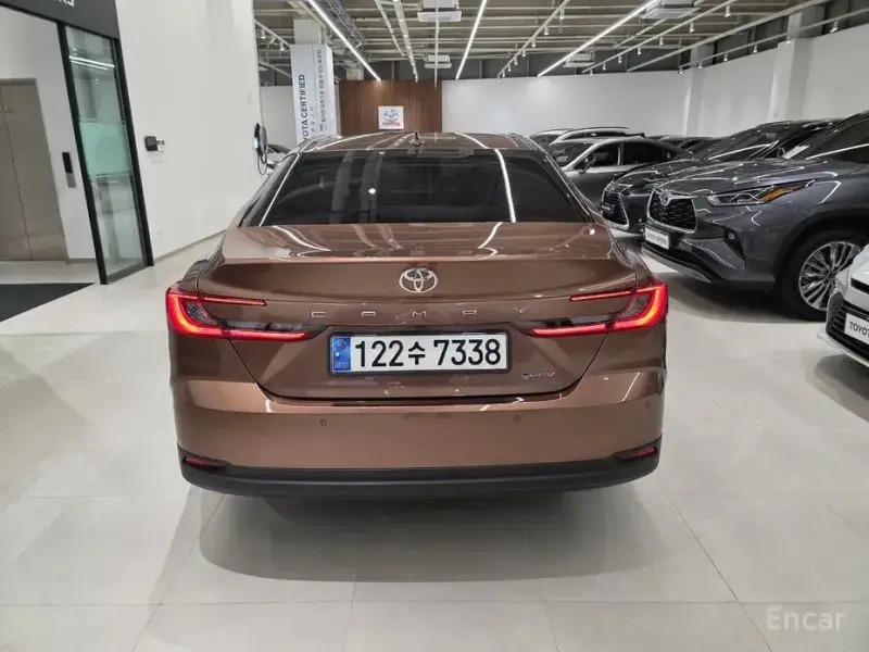 2024 Toyota Camry с пробегом 4 727 км