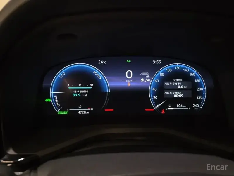 2024 Toyota Camry с пробегом 4 727 км