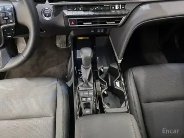 2024 Toyota Camry с пробегом 4 727 км