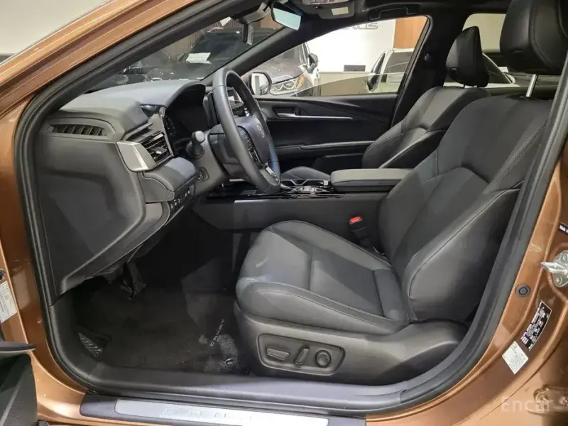 2024 Toyota Camry с пробегом 4 727 км