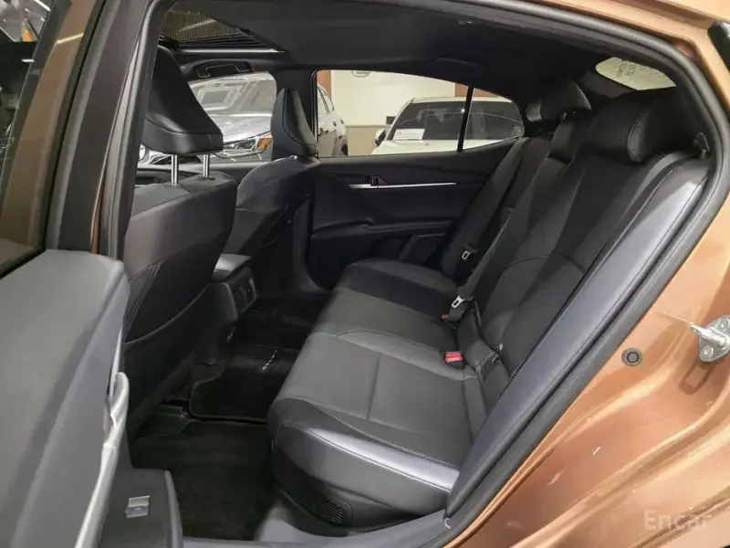 2024 Toyota Camry с пробегом 4 727 км