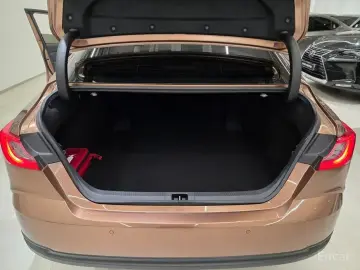 2024 Toyota Camry с пробегом 4 727 км