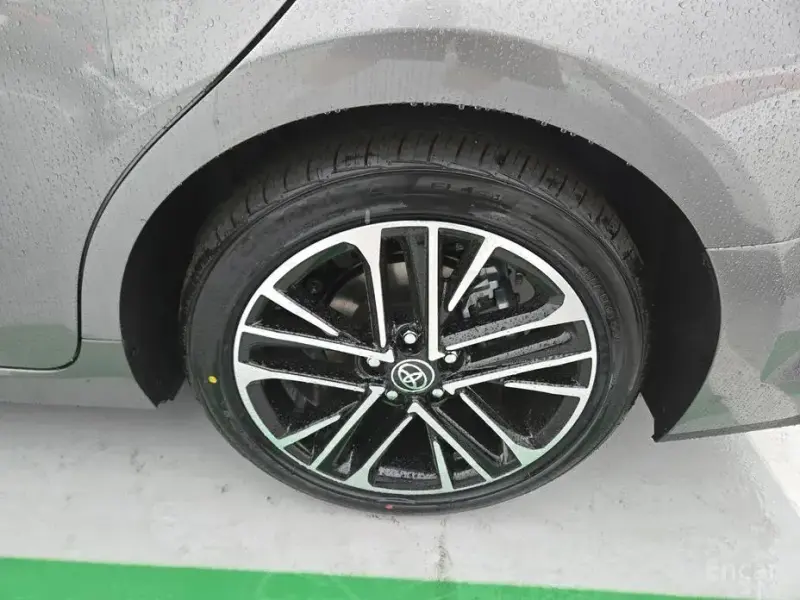 2026 Toyota Camry с пробегом 5 км