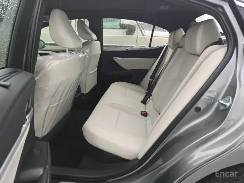 2026 Toyota Camry с пробегом 5 км