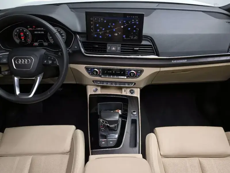 2023 Audi Q5 с пробегом 24 668 км